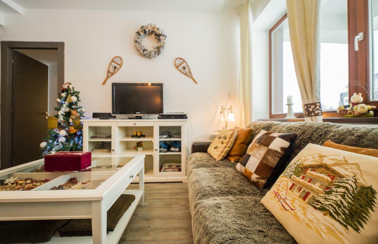 Charming 3-Bedroom Apartment Poiana Brasov Exterior foto